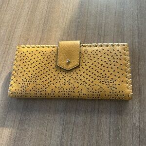 Elegant Yellow Laser-Cut Women's Wallet